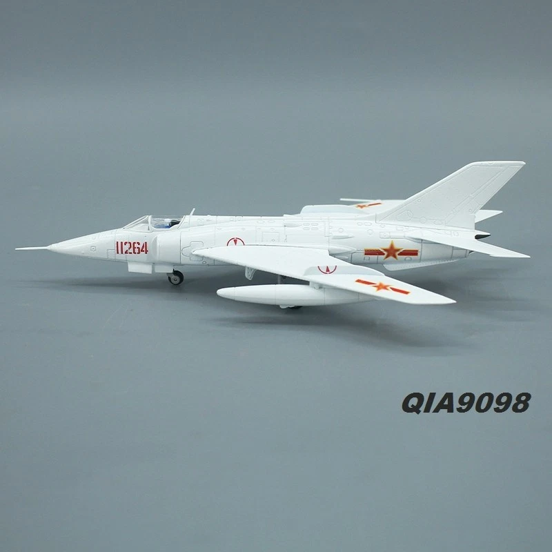 New 1/72 Scale Chinese PLA Q-5 Ground-attack Aircraft White Diecast Metal Model - Image 4 of 4