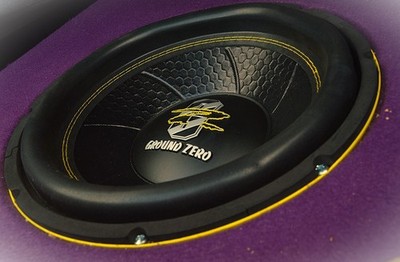 Ground Zero 30cm Subwoofer 1000W Defekt