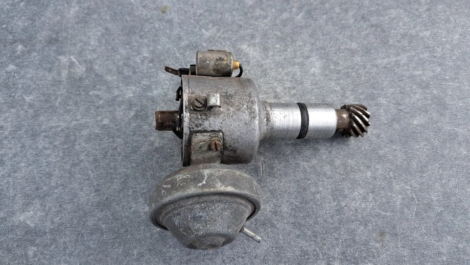 BMW E21 E12 E10 E6 1502-2002 Ignition Distributor BOSCH 0231181016 M10 Engine JFUD4 - Image 4 of 4