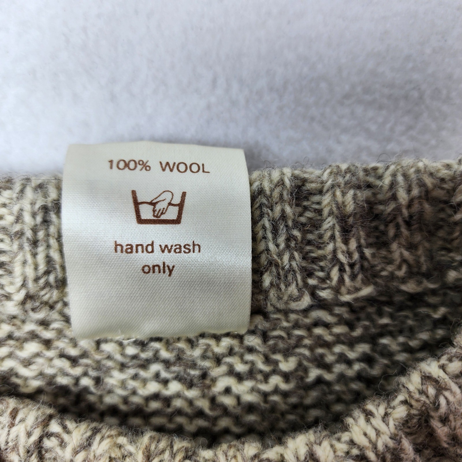 Handmade 100% Natural Wool Patchwork Geometric Sw… - image 4