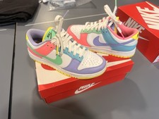 Nike Dunk Low SE Sunset Pulse Green Glow Wome...