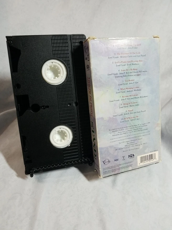 MUSIC & ARTS SEMINAR MASS CHOIR - Victory In Praise - STAND! OOP RARE VHS Foto 2 de 2