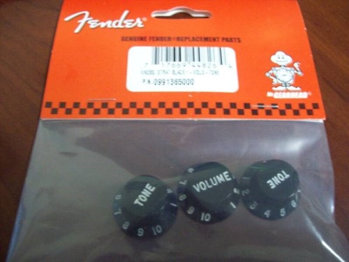 NEW Genuine Fender Knob Set For Strat, 1 Volume/2 Tone - BLACK, 099-1365-000