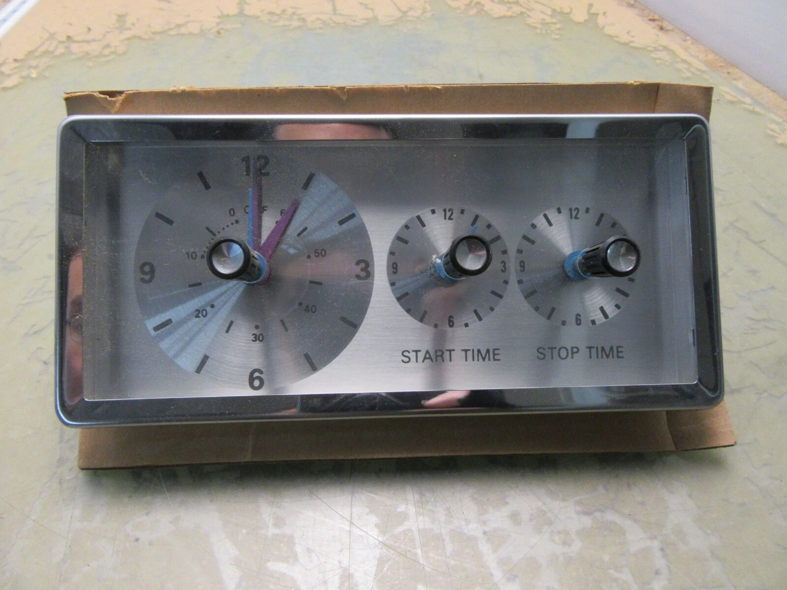 NOS GE oven range clock timer 3ast23a203a1 [3*H.5-3]