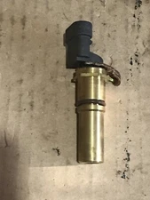 10456614, 213-235 New OEM GM ACDelco Crankshaft Sensor