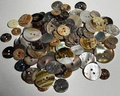 Roughly 120pcs Natural Shell 2 Hole Round Buttons Varied Sizes Iridescent