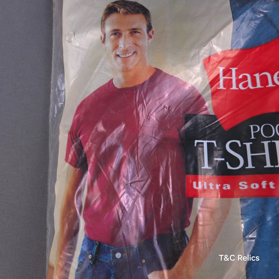 Vintage Hanes Pocket Shirt Mens XL Blue Ultra Soft Fabric Double Ply Neckband - Image 4 of 4