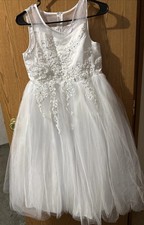 Beautiful Girls White Dress NWOTs Size 12 Great for Flower Girl, Confermation