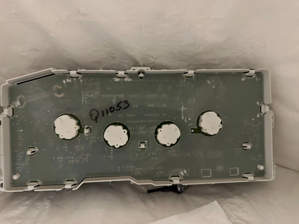 Speedometer Instrument Cluster 06 Lincoln Town Car Panel Gauges 181,009 Miles - Image 2 of 4