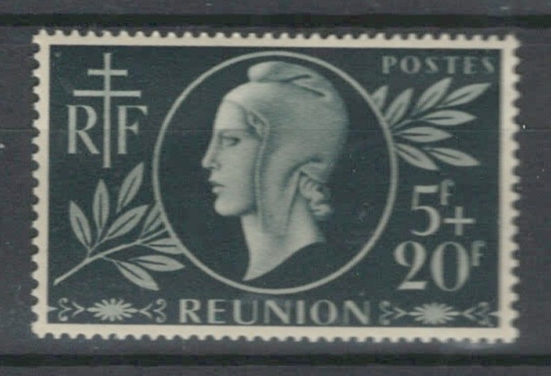 REUNION FRENCH COLONIES  ENTR' AID  ROYALTY MNH STAMP LOT (REUN 661)
