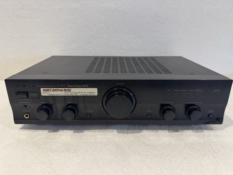 Pioneer A-109 Stereo Amplifier Integrated Amp Hi-Fi Untested Powers On