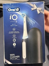 Oral-B iO Series 3 Electric Toothbrush Gift Edition - Black. BRAND NEW