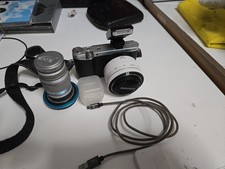 Samsung Nx3000 + 20-50mm + Flash + Vintage LEICA Lens