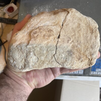 Fertig gebrochen Quarz Geode. Beide Teile passen wieder zusammen Gr. 17 cm F9#4