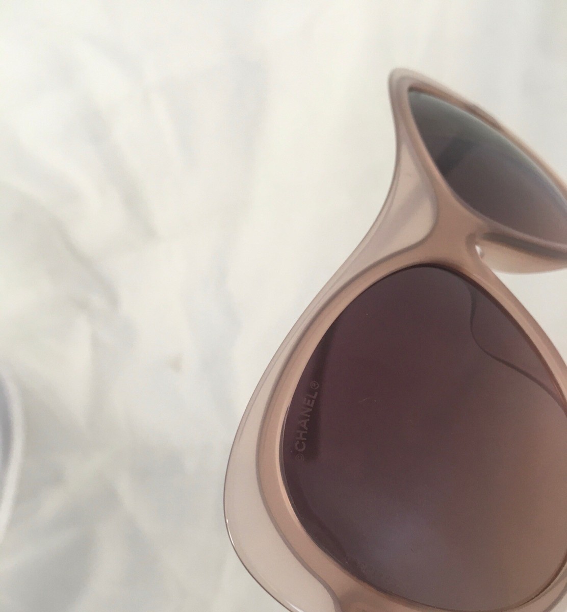 AUTHENTIC Women Chanel Sunglasses 5389-A Frame Brown/ Lens 57-16 with BOX CHANEL SUNGLASSES 5389-A 1623/K0 Milky Brown Frame Brown  main image 4