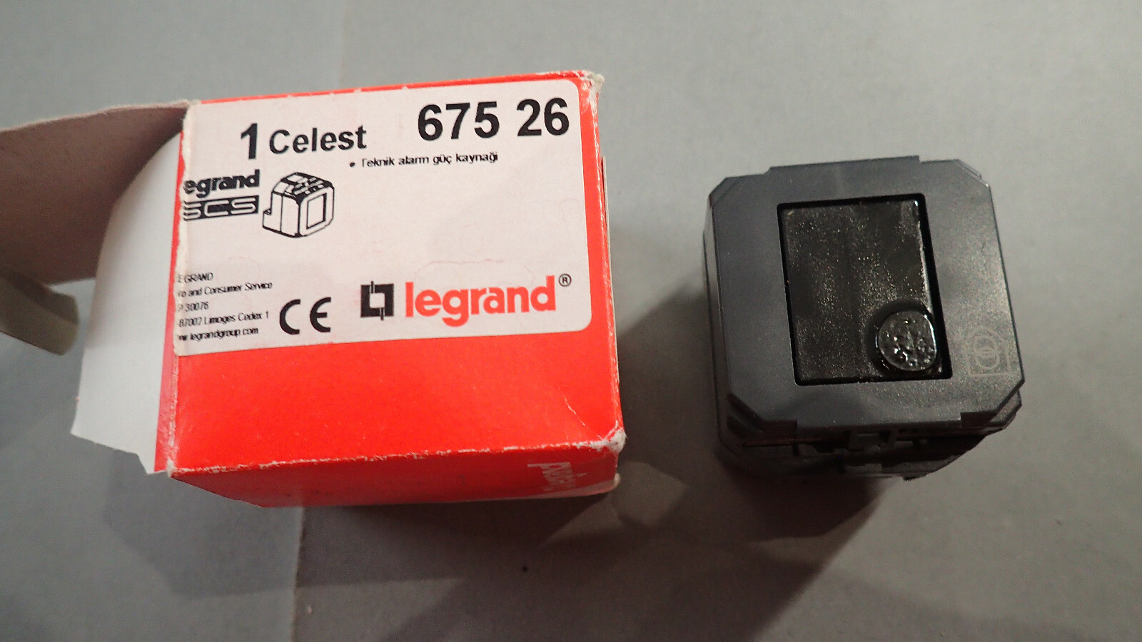 Legrand Céliane 67526 alimentation pour détecteurs techniques bus scs