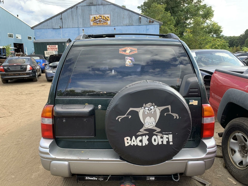 Capucha Chevy Geo Tracker 99 00 01 02 03 04 Foto 2 de 4