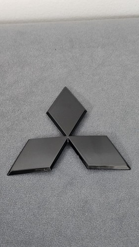Mitsubishi Triangle Badge Logo Emblem - Picture 4 of 7
