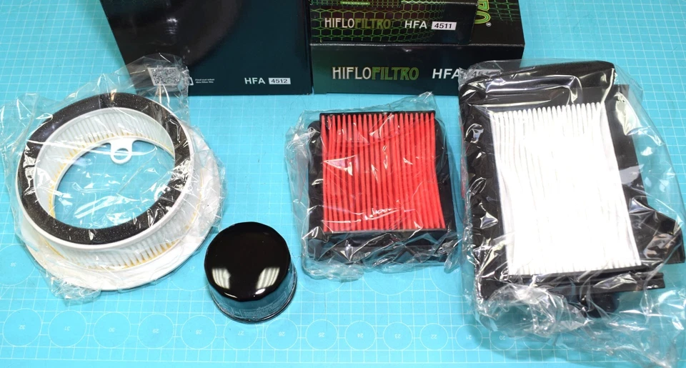 lot 3 filtres à air +1 filtre à huile HIFLOFILTRO YAMAHA XP 530 TMAX 2017/2019 - Photo 1/1