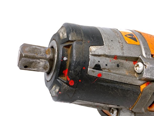 RIDGID R86010 18V 1/2" Square Drive Cordless Impact Wrench - TESTED - Picture 10 of 12