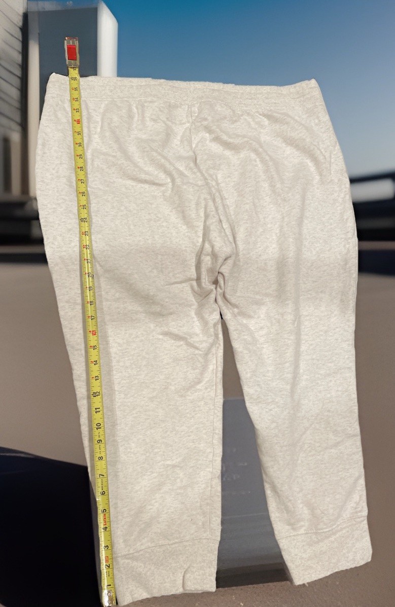 Amazon Essentials Women's Drawstring Jogger Sweat… - image 4