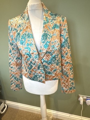 New M & S single breasted quilted stunning patterned jacket size 12