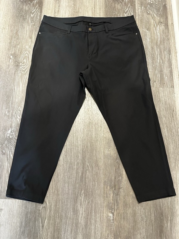Lululemon ABC pant Size 40 27 Length
