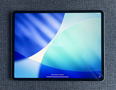 Apple iPad Pro 12,9 Zoll 6. Gen Wi Fi 128GB Grau, USB C, OVP