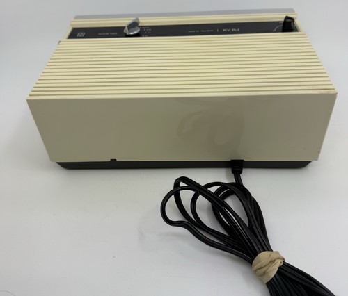 Panasonic Flip Clock Radio RC-7021 AM/FM Alarm NOT WORKING Parts And Repair Only - Picture 4 of 10