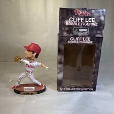 Roberto Alomar Bobblehead and Frank Thomas Statue Stadium Giveaways 49