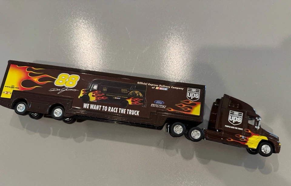 Winner's Circle NASCAR 1/64 Scale UPS #88 Trailer Rig Hot Rod Flames - Image 3 of 4