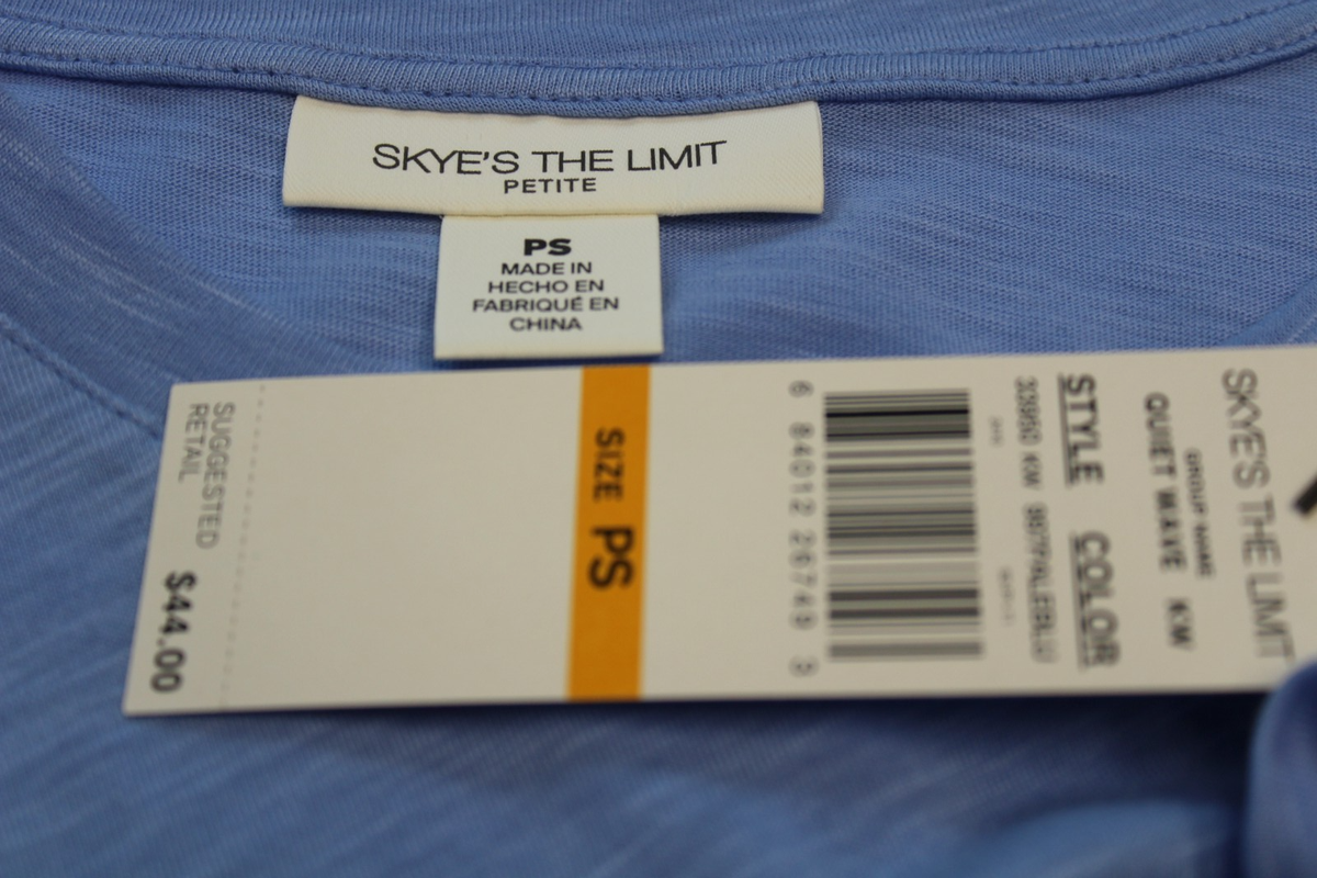 SKYE'S THE LIMIT pale blue knit cap sleeve pullover top w/bottom