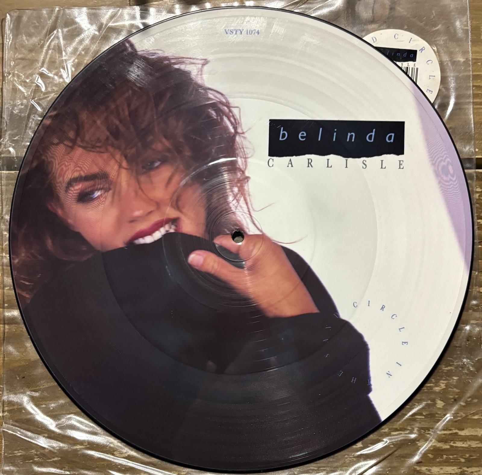 Belinda Carlisle / Circle In The Sand - Picture Disc Vinyl 12” UK 1988 VSTY 1074