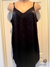 NEW Torrid Black Velvet Slip Dress Lace Trim Adjustable Straps 2X Whimsigoth