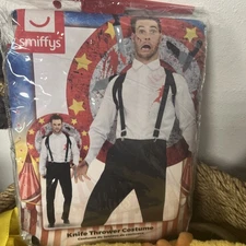 Smiffys Deluxe Knife Thrower Costume, Red & White with Shirt, Braces, Board