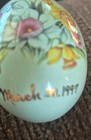 1997 march 30th   app 2 1/2" Porcelain Easter egg. Daffodils.   — photo 3