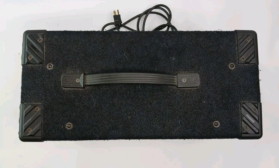 Yorkville MP10 DS Sereo 10 Channel 2 X 160 Watt Powered Mixer PARTIALLY WORKING - Image 4 of 4