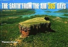The Earth from the Air - 365 Days-Yann Arthus-Bertrand,Christian Balmes