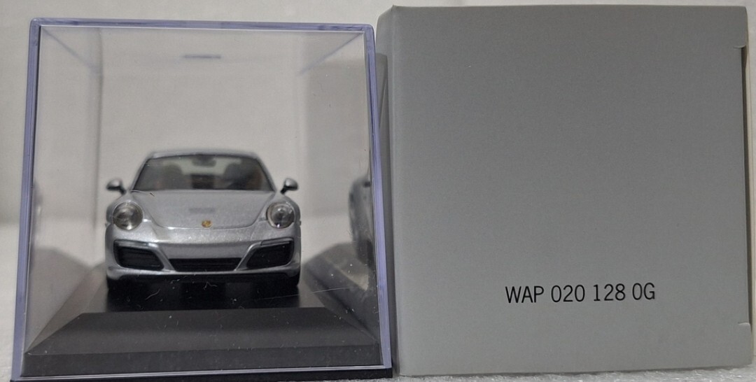 Porsche 911 (991.II) Carrera S 2016 Silver 1:43 Minichamps WAP 020
