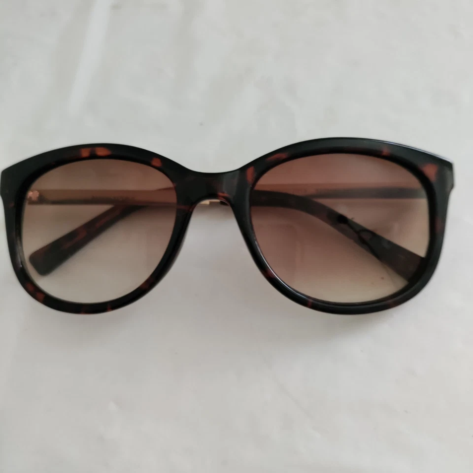 Banana Republic  Sunglasses 52-19-130 - Image 2 of 4