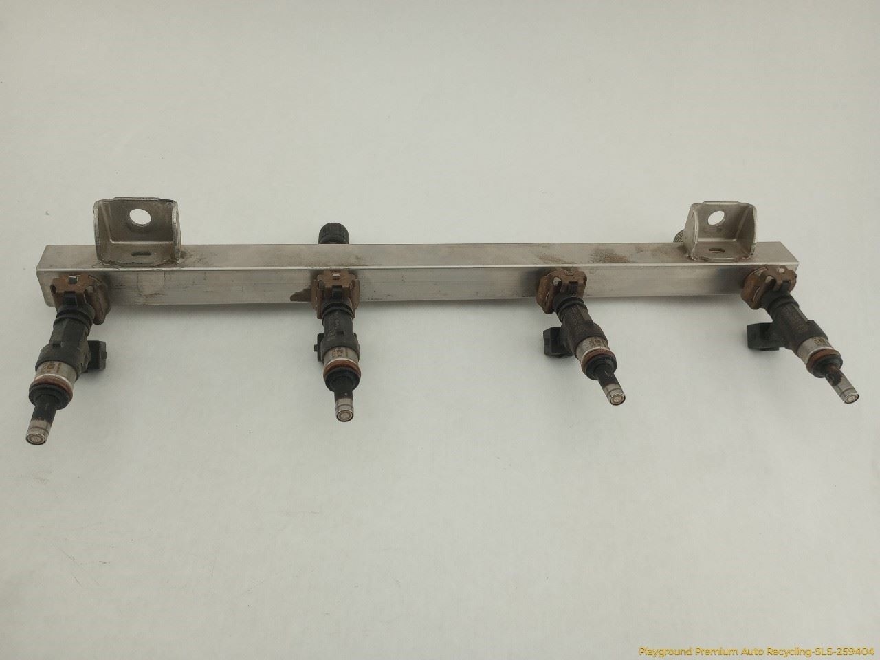 Maserati Quattroporte M139 Pair Of Fuel Rail 4.2L V8 8 Cylinder Fits 2003-2008