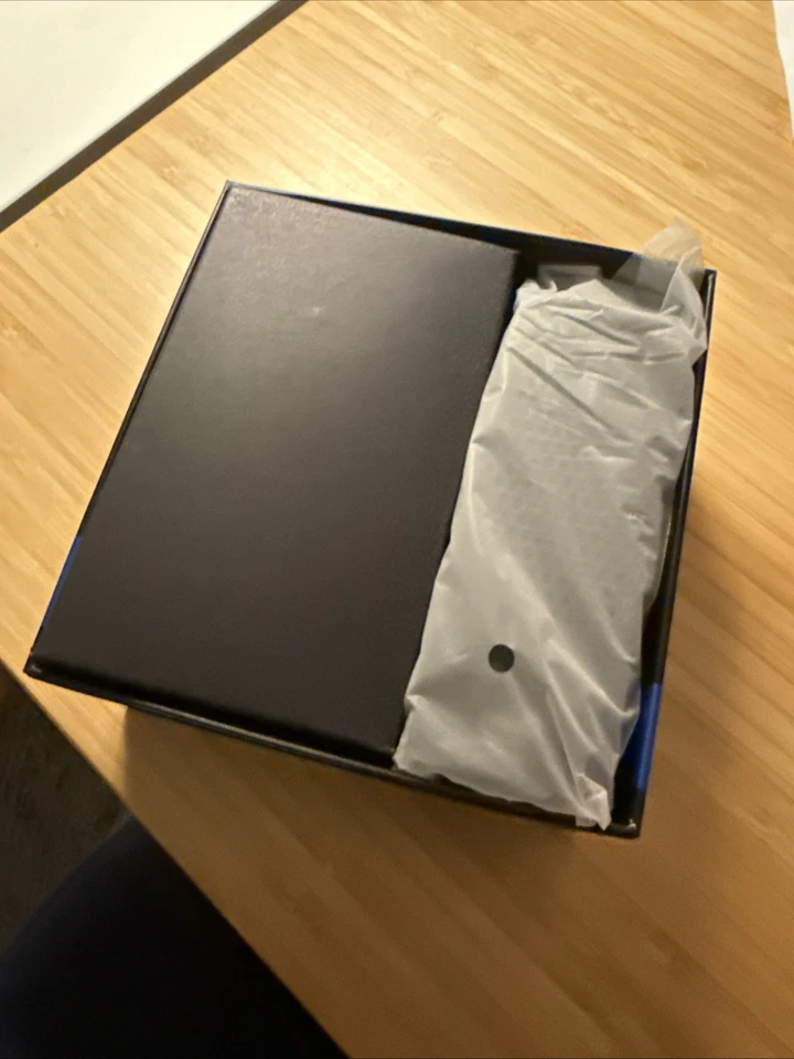 Intel Mini PC Stick – Quad Core 1.83GHz, 2GB RAM, 32GB eMMC, Wi-Fi, Windows 10 - Image 4 of 4