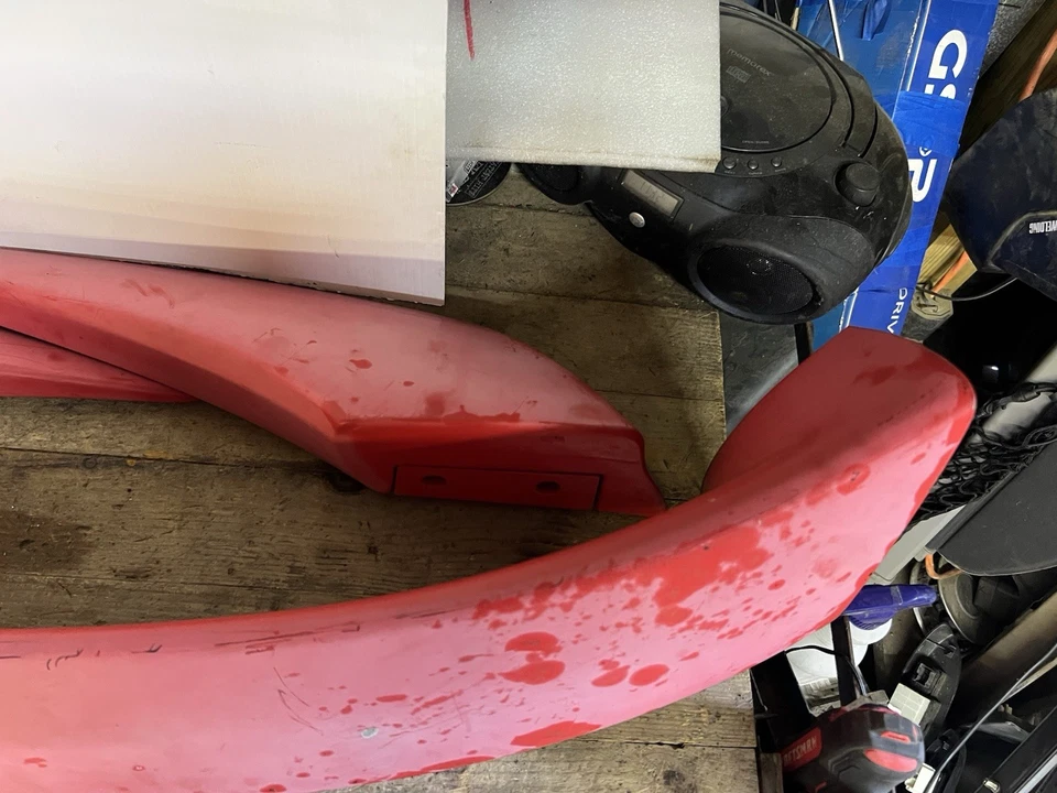 1997-1999 MITSUBISHI 3000 GT REAR SPOILER WING THIRD BRAKE LIGHT ASSEMBLY 3-PART - Image 2 of 4