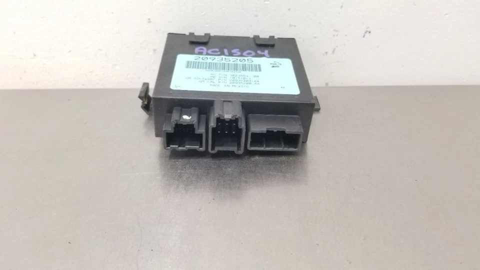 14 凯迪拉克 ESCALADE ESV 电源升降机控制模块 20935205 — 第 4/4 张图片