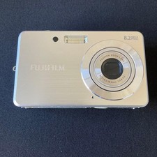 FUJIFILM FinePix J10 Compact Digital Camera CCD Sensor Excellent Condition