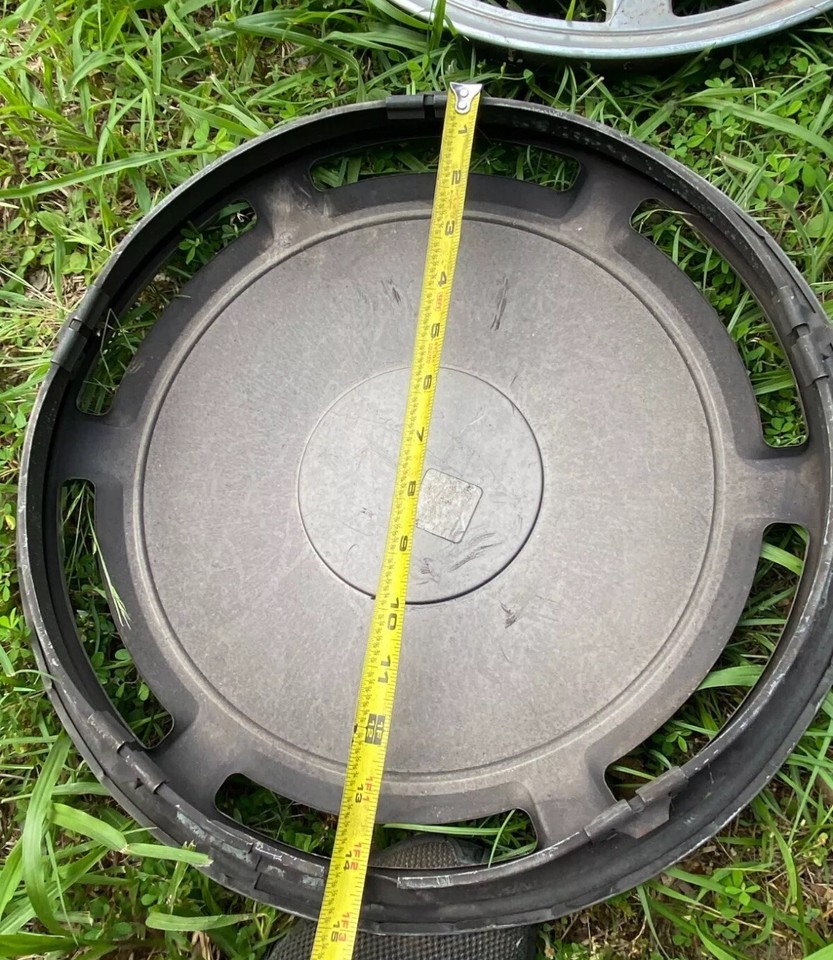 1x 19861996 Chevy Caprice Police hubcap hub cap hubcaps wheel cover 15