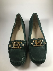 michael kors charm moc loafer