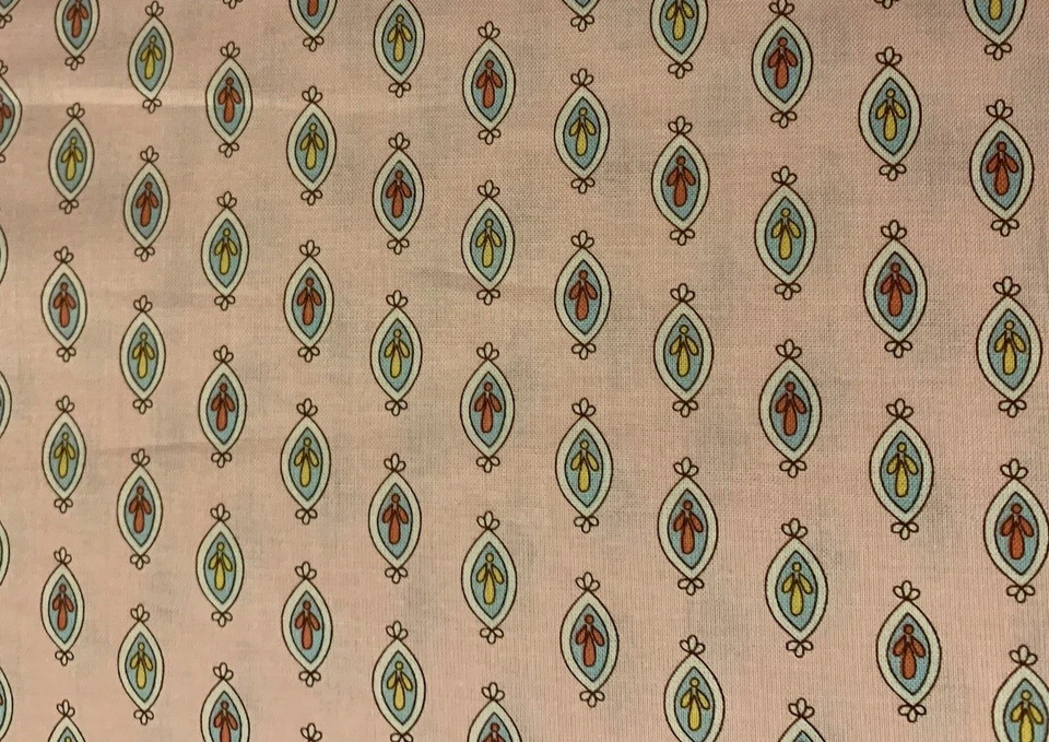 Preguntas frecuentes "Zoo Babies" de Whistler Studios para telas Windham fondo rosa pálido Foto 3 de 4