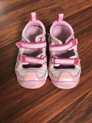 stride rite pink sandals