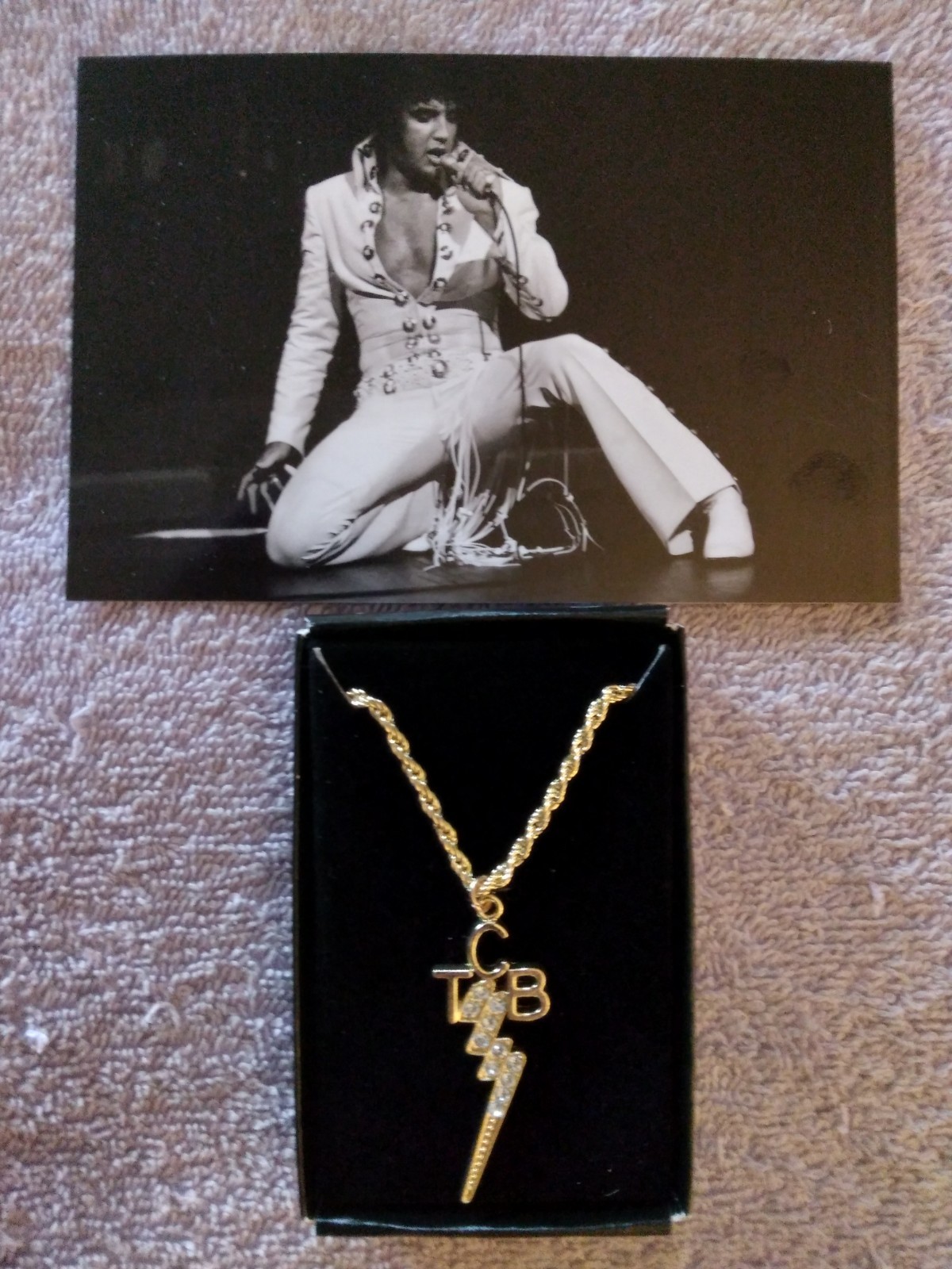 ELVIS PRESLEY TCB GOLD PLATED RHINESTONE NECKLACE&ELVIS SHOW PHOTO 1970 LOT 2